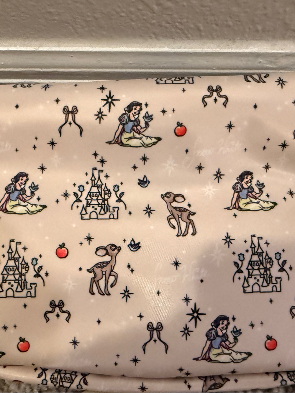 NWT Stoney Clover Lane x Disney Snow White Jumbo Belt Bag / Fanny Pack - Picture 5 of 7